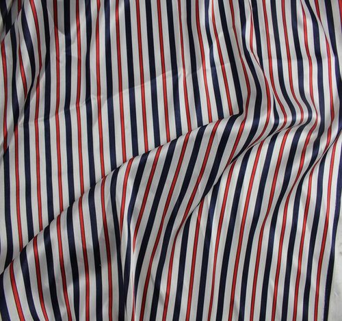 厂家直销 条纹色丁印花 全涤红白蓝彩条布 工作服丝巾