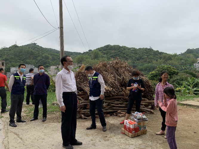 市应急管理局到高州市长坡镇中和村开展疫情防控和