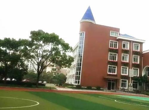 上海家长们都吵翻了!