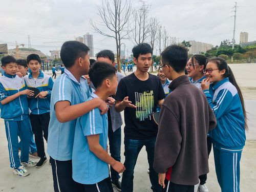 乒出快乐,乒出精彩——遵义市第七中学乒乓球比赛圆满