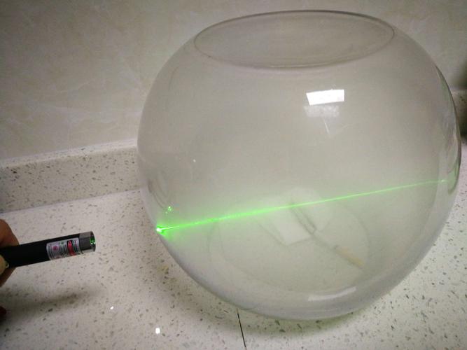 贾烜赫家庭实验——光沿直线传播