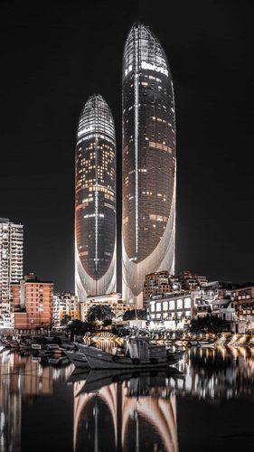 厦门世茂海峡大厦,中国第一双子塔