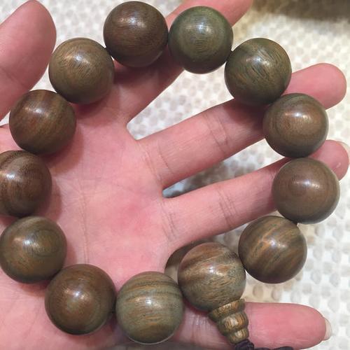 绿檀木手串