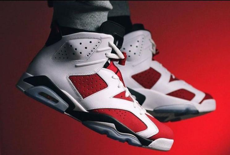 在「全民dunk」时代下,air jordan 系列仍在不断给大家带来惊喜.