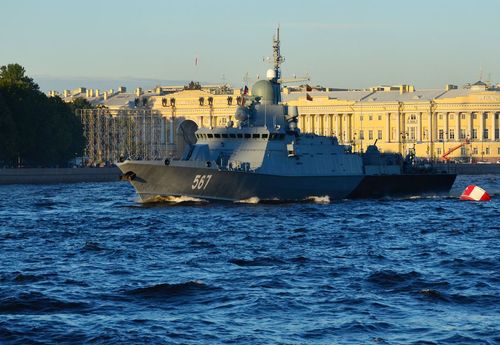 俄罗斯海军节圣彼得堡涅瓦河彩排