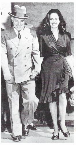 乌娜奥尼尔 照片