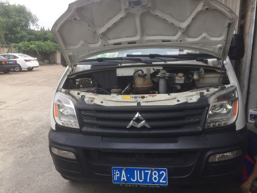 大通v80论坛汽车之家abs灯亮