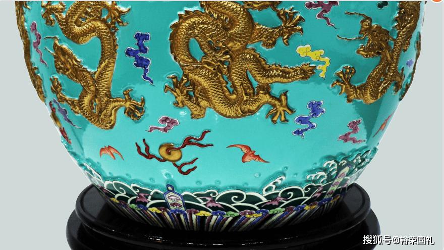 周国桢与"百岁瓷王"王锡良首次联袂巨献的《祥瑞中华·九龙缸》!
