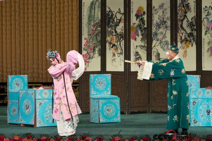 京剧诗文会帘试薛亚萍包飞孙震等主演