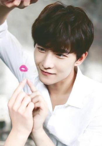 2020中国最帅十位男明星