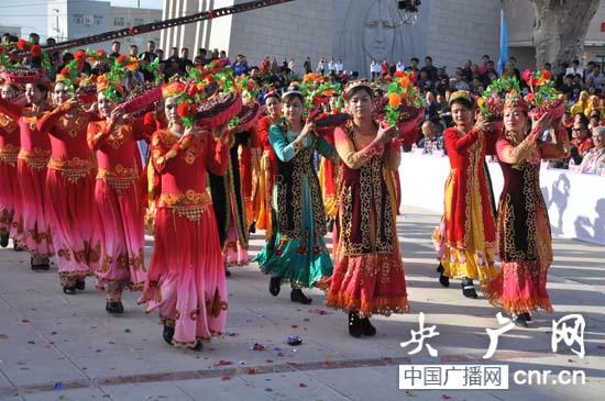 新疆若羌第六届楼兰文化旅游节暨第九届红枣节开幕
