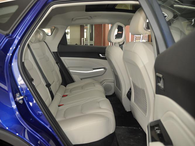 红旗e-hs3临沂地区到店实拍