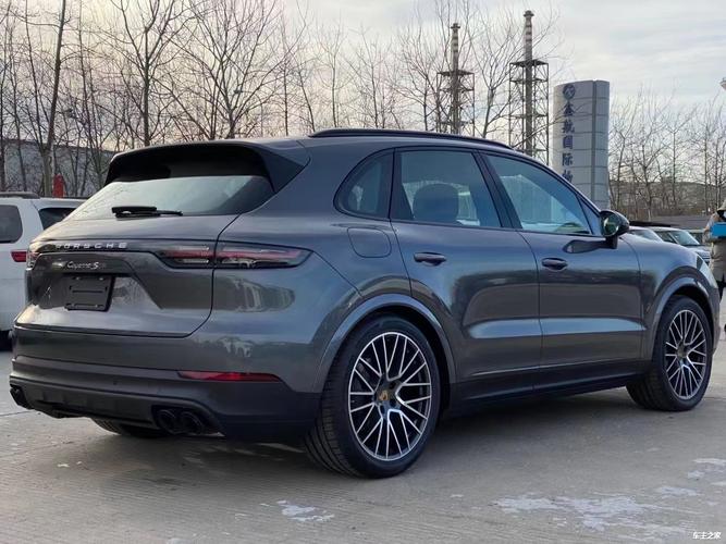 21款保时捷卡宴云南昆明86万起售