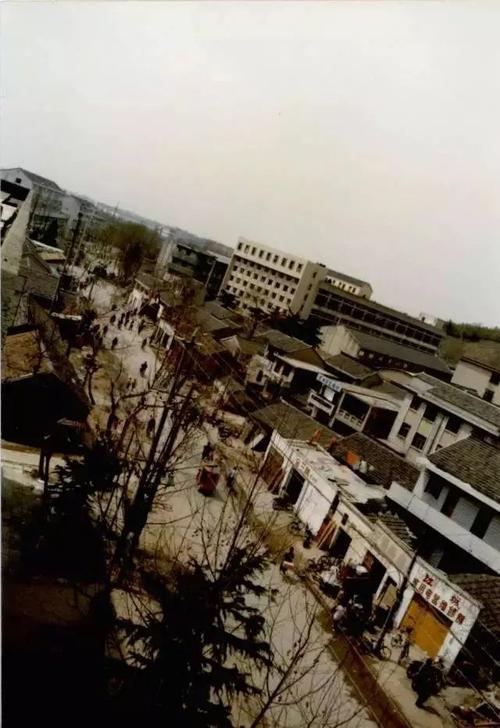 征集| 快来分享你家的老照片!让我们一起见证岁月!