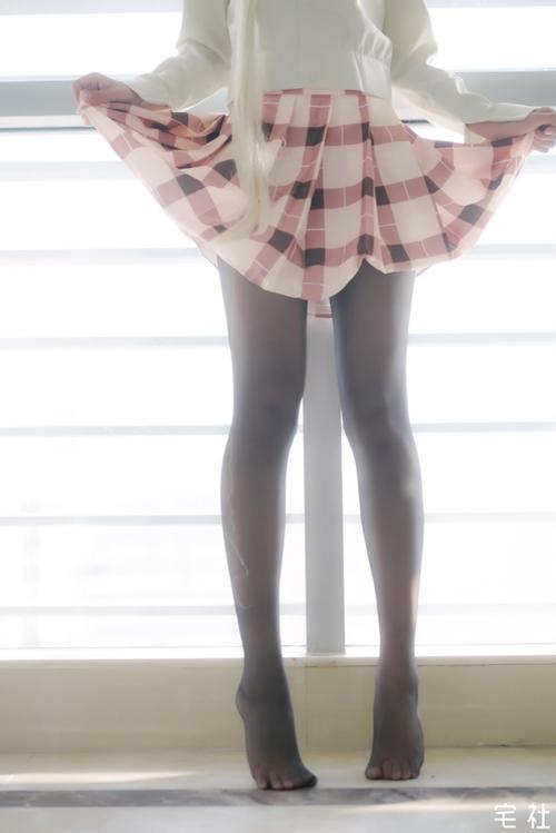 「少女映画」cos 穹妹春日野穹,黑白丝袜旗袍睡衣校服