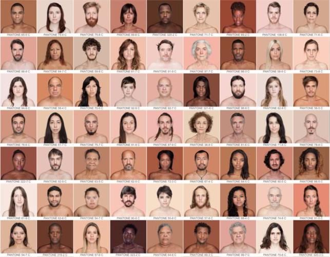 为何人类只有"黑白黄"?巴西艺术家想用潘通色标记复杂肤色