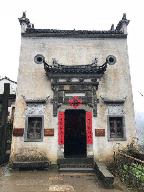 早春二月,雨中游婺源.