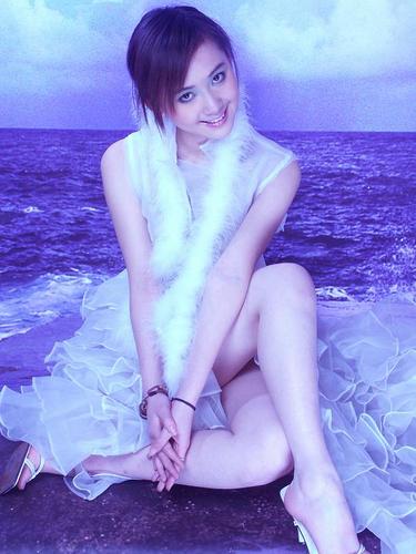 陆怡璇 yixuan lu的图片