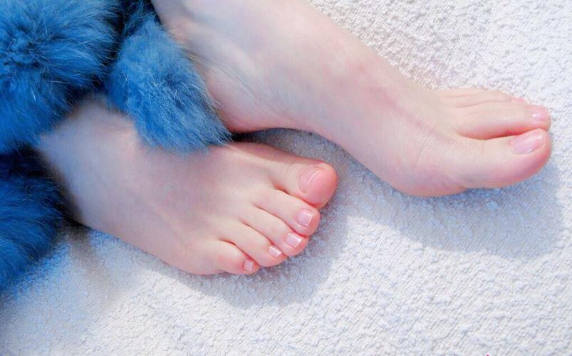 女孩什么样的脚丫算好看