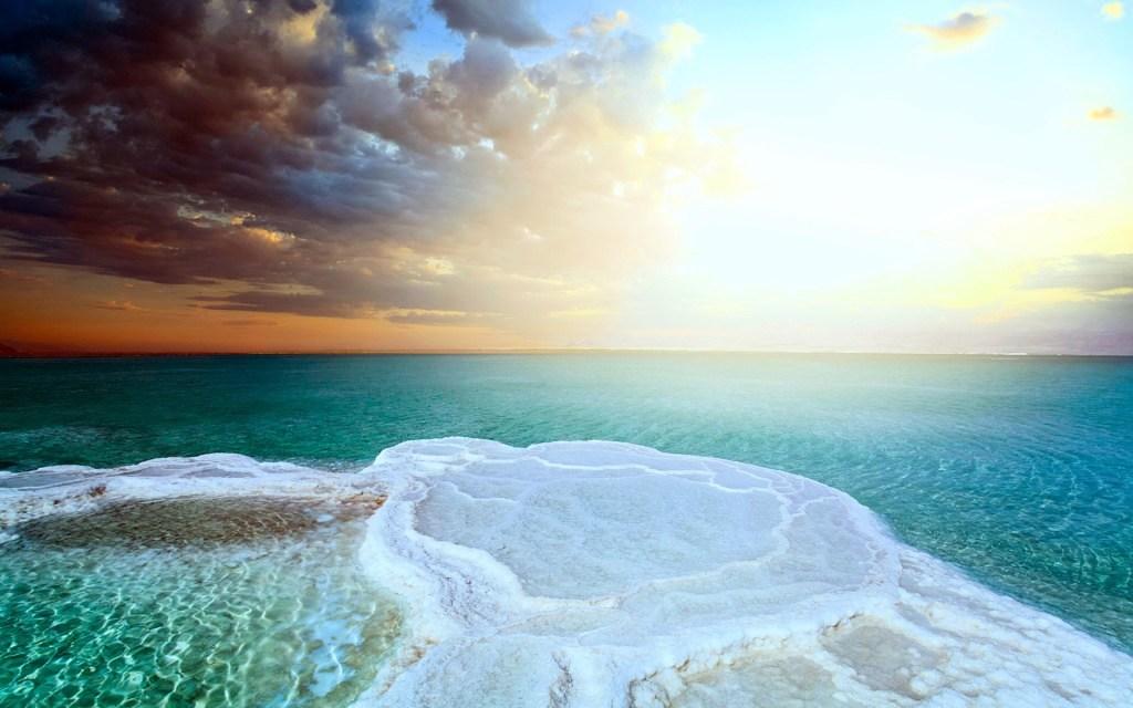 好看的高清图库素材模板下载,本次高清图库作品主题是海边风景壁纸