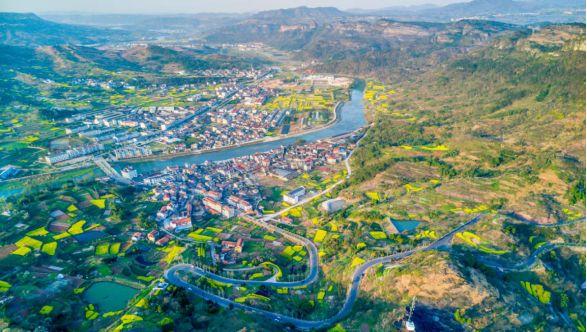 骄傲!新昌县镜岭镇"光荣"上榜浙江省第三批省级旅游风情小镇