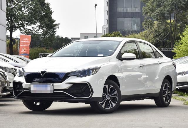 不仅是五菱宏光mini,现在市面上也有很多纯电动车能够