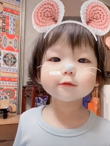 原来是心儿宝贝.心儿的彩蛋时间._彩蛋_我的小尾巴心儿_萌娃_宝宝日常