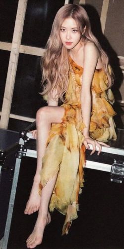 rose朴彩英壁纸·每天都是限定人生