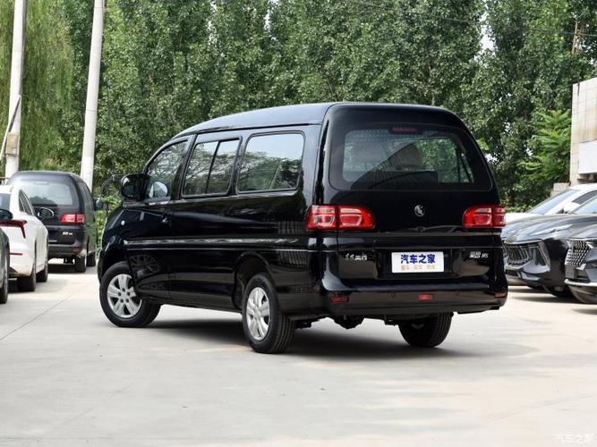 东风风行 菱智 2022款 m5l 基本型