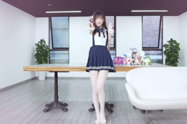 kpl灵儿穿白裙跳舞梦泪看了不为所动网友兮兮穿短裙绝美