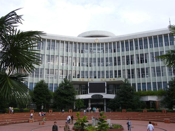 贵州师范大学图书馆