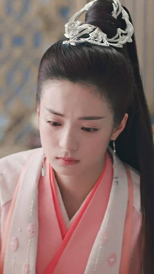 张雅钦之凤染的霸总look