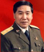 姜玉田,江苏泗阳人.1943年参加新四军.1945年加入中国共产党.