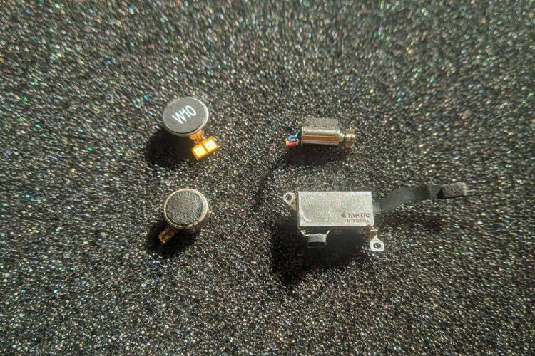 首先呢,就是这4种常见的振动马达,分别是 z 轴线性马达,转子马达