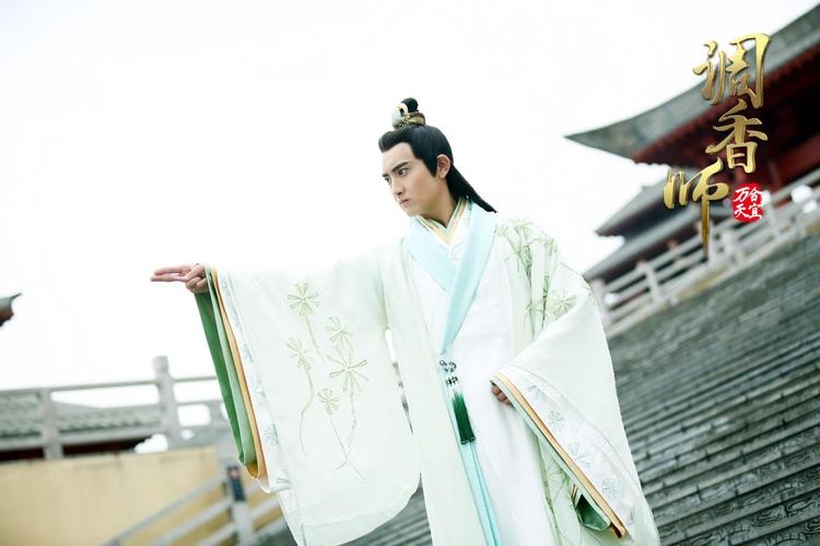 《调香师》爱奇艺将播 小爱领衔暑期档重磅仙侠剧