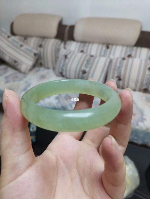 100的岫玉手镯要退吗?_手镯_直播_镯子_岫玉手镯_时尚