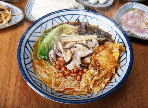 南门七爷·三鲜螺蛳粉来 啦!