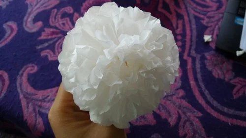 怎样用餐巾纸折小白花