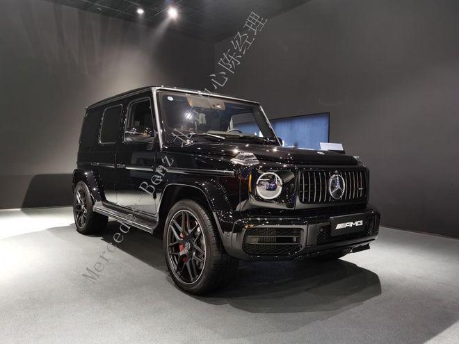 21款奔驰g63磨砂黑顶配现车售全国价格