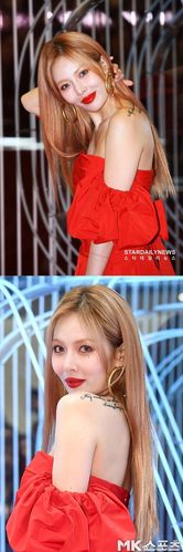 身穿红色抹胸短裙的泫雅美绝了