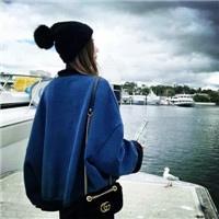 用背影留下美丽,女生头像图片-回车桌面