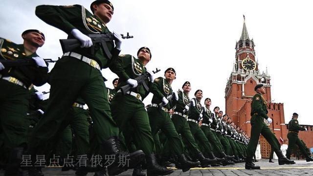 俄罗斯媒体刊登2021年红场阅兵式十一幅最佳照片