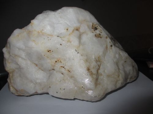 白色的石头有哪些