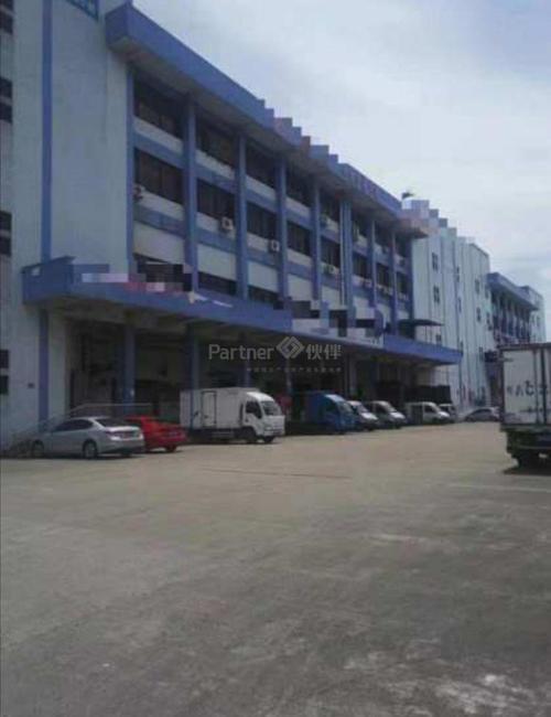 花都区新华镇大型园区单层钢构仓库招租;空地大,滴