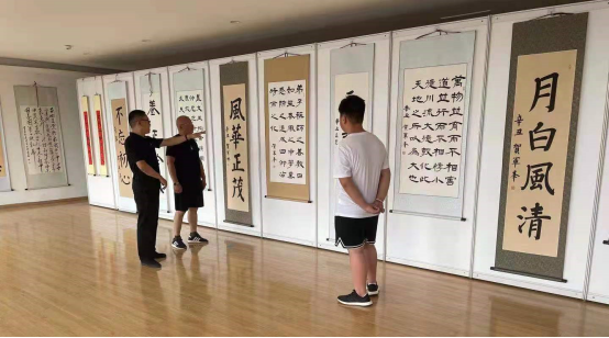 守正出新青年书法家贺军峰书法展在京开幕