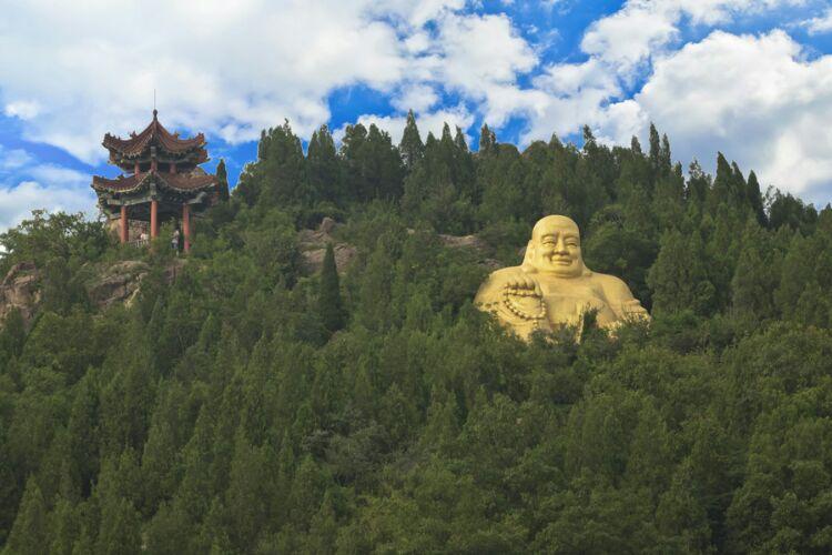 莒南卧佛寺公园 何乐华