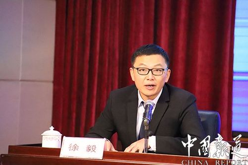 百色市委宣传部副部长徐毅主持新闻发布会 王兆雷/摄影