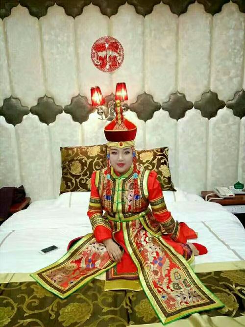 札萨克图民族服饰合集(06)