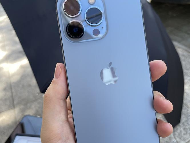 苹果iphone怎么样 远峰蓝 iphone 13pro 开个箱_什么