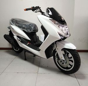 鸿图小排量摩托车150cc 大踏板车个性摩托车燃油大油箱巡航大轮胎